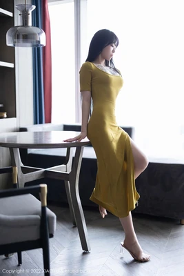 《超级五福星国语版：港式喜剧的方言密码与时代回响》