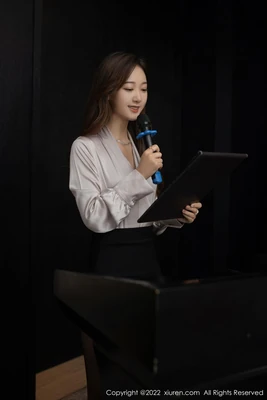 魔镜背后的诡秘回响：国语版怪谈如何唤醒我们内心的恐惧