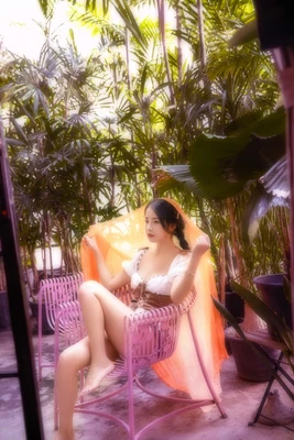 赤裸羔羊字幕国语版：一部被时代遗忘的港产情色经典