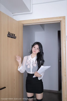 天海佑希：从宝冢男役到日剧女王的荧幕传奇