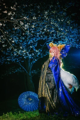 揭秘林正英《血玫瑰》国语版：被遗忘的驱魔道长与都市惊悚的诡异交融