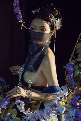 《方块迷局：当<迷你世界>成为推理电影的终极舞台》