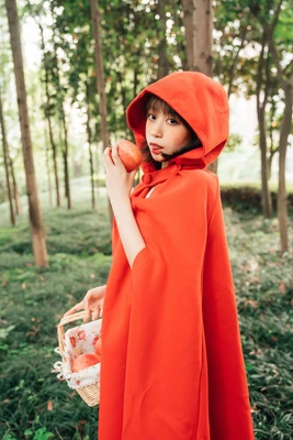 《绀碧之棺国语版：跨越语言深海的名侦探共鸣》