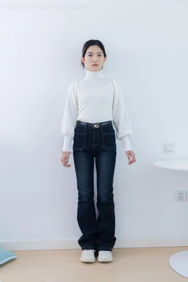 《指尖上的城市英雄：上门维修小哥的冷暖人生》