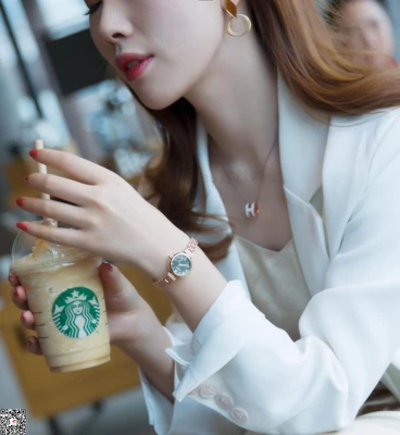 揭秘《幽灵学院国语版》：一部被低估的校园恐怖经典如何打破文化壁垒