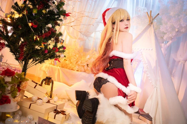 中国经典改编电影：银幕上的文化复兴与艺术博弈