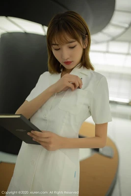 《婚礼中的奢侈故事电影：银幕上的浮华与情感博弈》