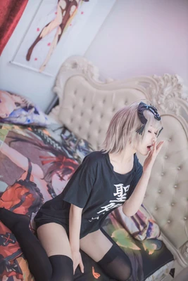 星空卫视海贼王国语版：一代人的青春航海梦与本土化传奇