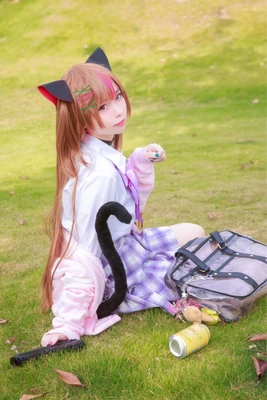 夜店DJ的终极艺术：如何用音乐掌控舞池的灵魂