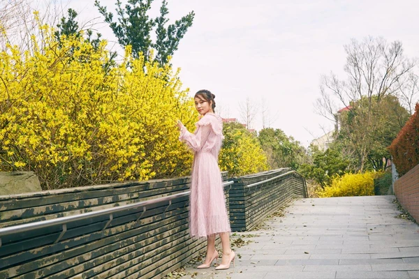 《当神话跃然银幕：民间故事电影如何点燃全球观众的热情》