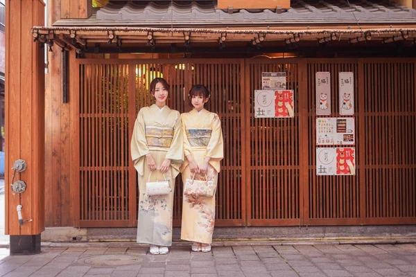 《指环网国语版：一场跨越语言与文化的奇幻史诗重生》