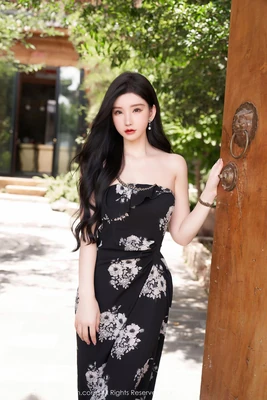 《故事典当：当记忆成为货币，谁在赎回我们的灵魂？》