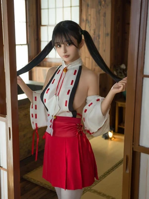 《龙樱国语版全集：一场跨越语言的教育革命与青春共鸣》