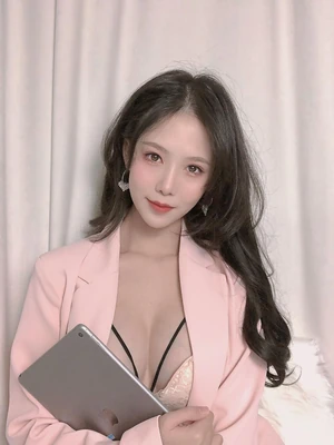 那些年，我们单曲循环的旋律：探寻华语乐坛最经典好听的歌为何历久弥新