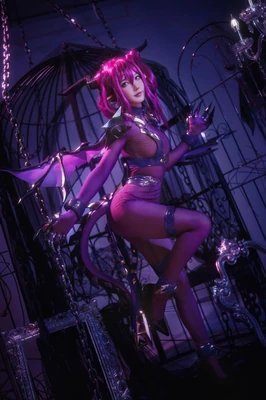 《当真相在黑暗中低语：侦探故事日漫电影的悬疑美学与人性叩问》