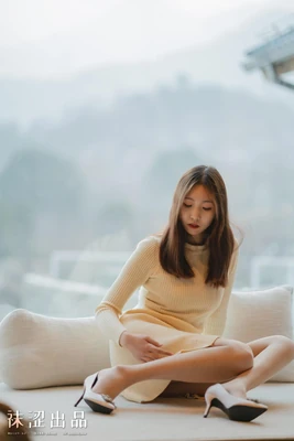 《银幕上的硝烟与人性：美国二战电影如何重塑我们的历史记忆》