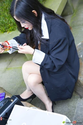 《杰德奥特曼国语版：新生代英雄的声光盛宴与本土化魅力》