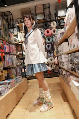 《寿衣：针线缝补的不仅是衣裳，更是人间最后的温情》