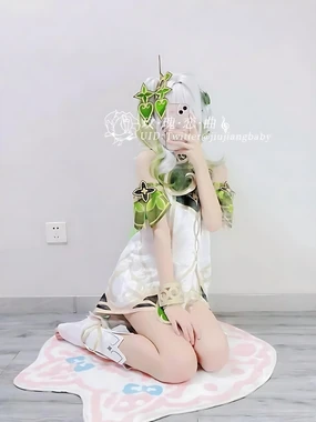 针线间的低语：当女裁缝的剪刀不再缝制衣物，而是裁剪灵魂