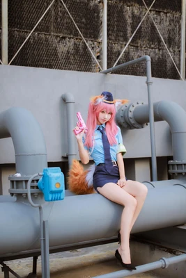 《惊天破国语版免费：一场视听盛宴背后的版权迷思》