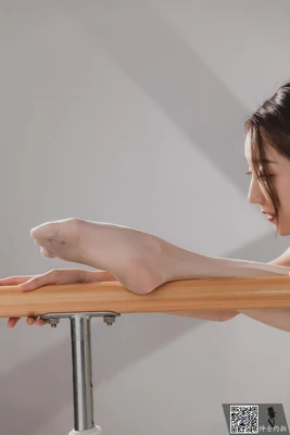 当“典范经典”不再沉默：我们为何仍在寻找时代的文化坐标？