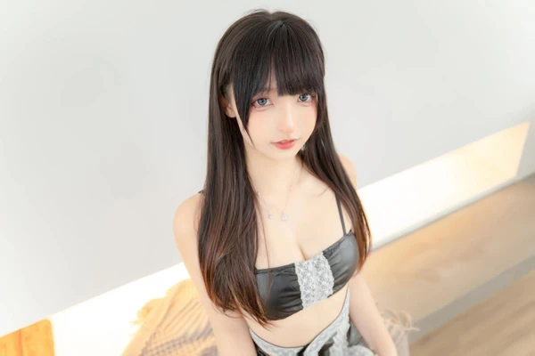 《没女神探国语版：一场颠覆传统警匪片的喜剧盛宴》