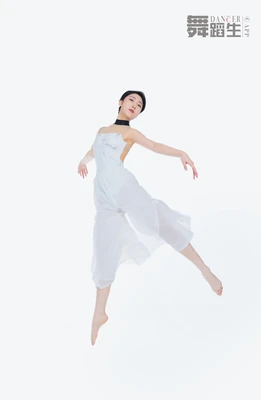 2022恐怖电影：一场集体潜意识的惊悚共振与类型革新