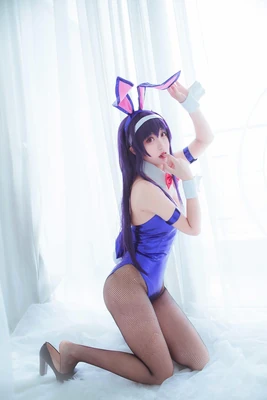 《电影樵夫的故事：一把斧头劈开的人性寓言与时代回响》