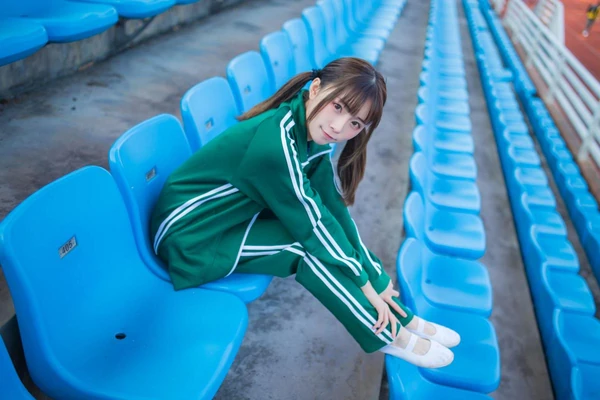 龙虎兄弟国语版手机：重温港片经典的移动时光胶囊