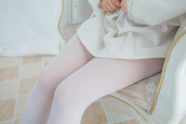 《钢铁与泪水的交响诗：解码苏联故事电影的永恒魅力》