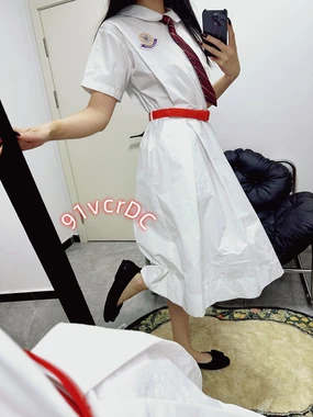 幼女经典：童真叙事背后的文化密码与永恒魅力