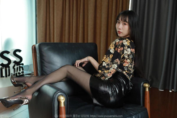 《新超级战队国语版：童年英雄的华丽回归与本土化革新》