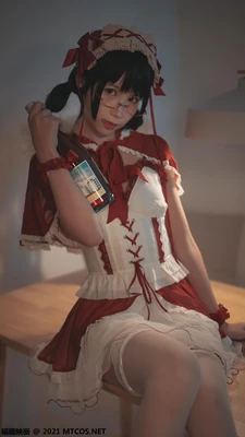 红色光影铸魂育人：当革命故事在银幕上绽放