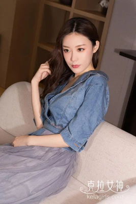 穿越时光的琴音：经典钢琴曲如何成为永恒的背景叙事者