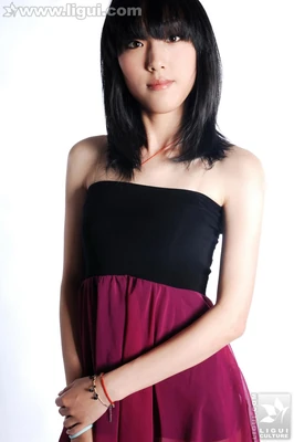 僵尸集团在线观看国语版：一场跨越语言障碍的恐怖盛宴