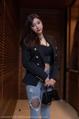 揭秘经典三级另类视频：从边缘文化到艺术表达的蜕变之旅