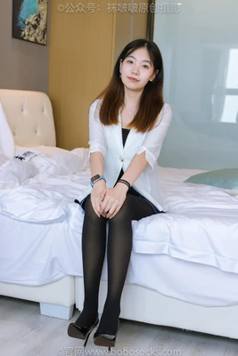 《全职杀手国语版：杜琪峰暴力美学的巅峰之作与港片最后的辉煌》