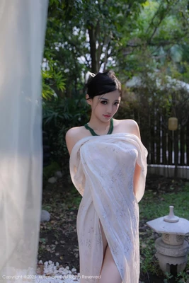 《和平饭店》：周润发的江湖绝唱与国语版的永恒魅力