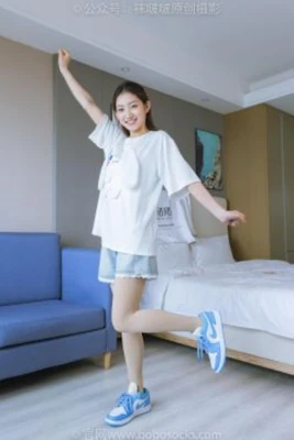 《银幕上的“抢亲”：苗族电影如何用古老婚俗叩问现代爱情》