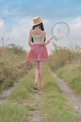 《深海惊魂：国产鲨鱼电影如何撕开类型片新蓝海》