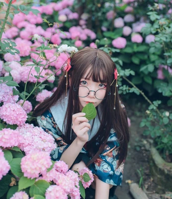 《笑到岔气！那些让你笑出腹肌的“讲故事电影”》