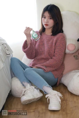 《死亡农场：当银幕上的腐肉与恐惧成为人性解剖台》