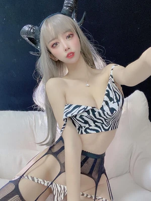 《光影情书：解码言情电影如何用套路偷走你的心》