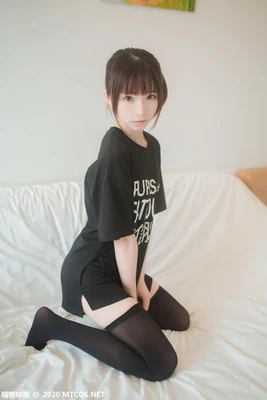 那些年，我们笑中带泪的集体记忆：十大经典小品为何能穿透时光？