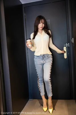 葫芦丝经典名曲：穿越千年的竹管之音如何征服现代人心