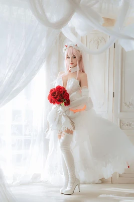 重生之璀璨人生：从经典女主到现代女王的华丽蜕变