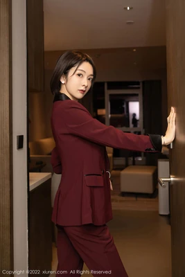 揭秘《赌神2》高清国语版免费观看：经典港片背后的江湖密码与时代印记