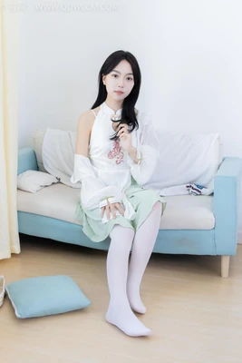 《光影织就的人生：传记故事电影如何重塑我们的记忆与情感》