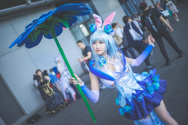 《风大浪电影故事：当银幕成为惊涛骇浪的见证者》