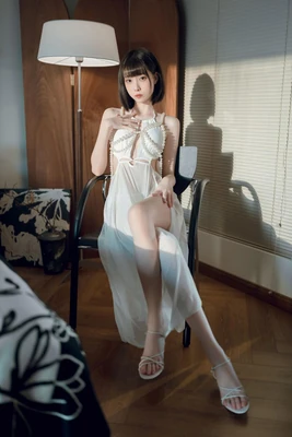 爱恋免费观看国语版：一场跨越语言与银幕的情感朝圣之旅